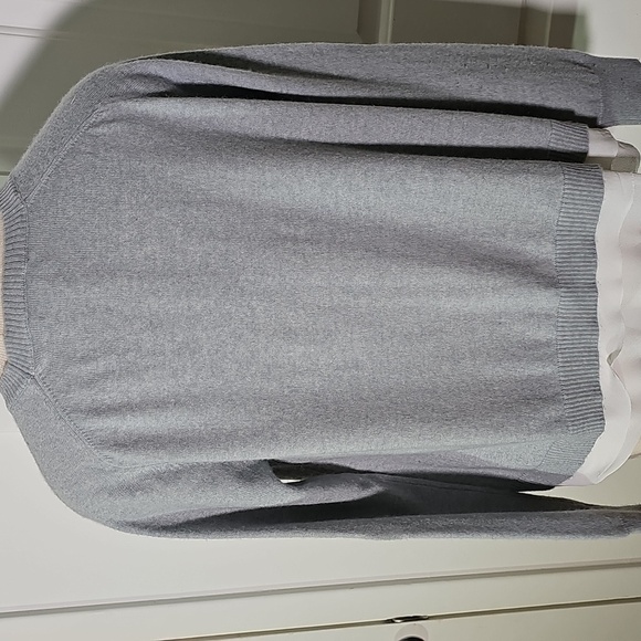 REPEAT SILVER ADITION Gray Women's Cashmere Sweater, with White Trimed Botton M - Picture 6 of 9